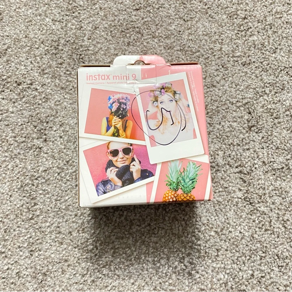 Fujifilm Instax Mini 9 Coral Instant Camera